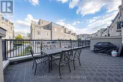 31 LORD DURHAM ROAD | Markham Ontario | Slide Image Seventeen