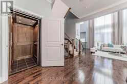 31 LORD DURHAM ROAD | Markham Ontario | Slide Image Eighteen