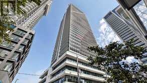 1105 - 50 ORDNANCE STREET | Toronto Ontario | Slide Image Four