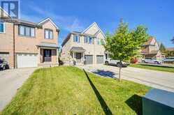 12 BELVIA DRIVE | Vaughan Ontario | Slide Image Three