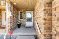 11 - 20 SHACKLETON DRIVE | Guelph Ontario | Slide Image Three