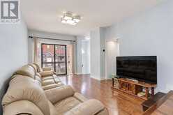 10 - 10 REIDMOUNT AVENUE | Toronto Ontario | Slide Image Six