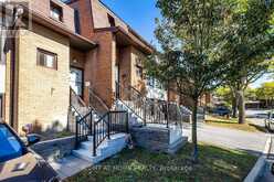 5 - 765 OKLAHOMA DRIVE | Pickering Ontario | Slide Image Four