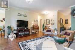 212 - 42 FERNDALE DRIVE S | Barrie Ontario | Slide Image Nine