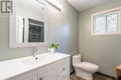 29 ONEIDA AVENUE | Coldwater Ontario | Slide Image Fifteen