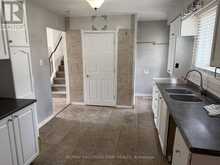 2 BIRCHWOOD DRIVE | Barrie Ontario | Slide Image Seven