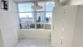 509 - 333 CLARK AVENUE W | Vaughan Ontario | Slide Image Ten