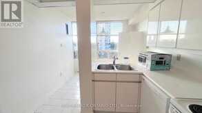 509 - 333 CLARK AVENUE W | Vaughan Ontario | Slide Image Eleven