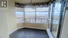 1403 - 343 CLARK AVENUE W | Vaughan Ontario | Slide Image Nine