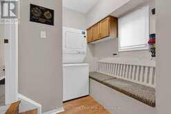 35 GRASETT CRESCENT | Barrie Ontario | Slide Image Sixteen