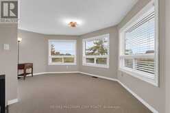 35 GRASETT CRESCENT | Barrie Ontario | Slide Image Nineteen