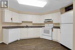 35 GRASETT CRESCENT | Barrie Ontario | Slide Image Thirty-five