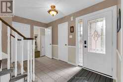 35 GRASETT CRESCENT | Barrie Ontario | Slide Image Four