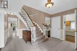 35 GRASETT CRESCENT | Barrie Ontario | Slide Image Five