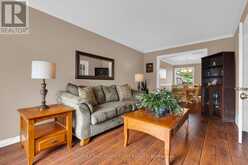 35 GRASETT CRESCENT | Barrie Ontario | Slide Image Six