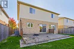200 VALIANT CIRCLE | Binbrook Ontario | Slide Image Thirty-one