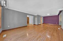 10 TANYA PLACE | Toronto Ontario | Slide Image Nine