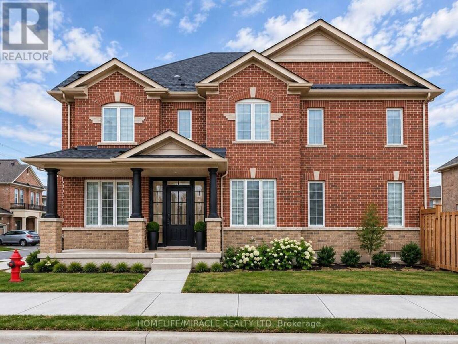 131 MAGUIRE ROAD, Newmarket, Ontario L3X 0M1