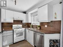 32 - 315 WILKES COURT | Aurora Ontario | Slide Image Twelve