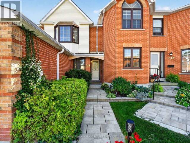 32 - 315 WILKES COURT Aurora Ontario, L4G 6G7 - 3 Bedrooms Condo For Sale