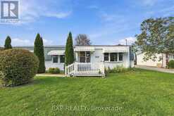 139 ROXANNA DRIVE | Georgina Ontario | Slide Image Two