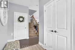 10 VITA STEPHANIE COURT | Georgina Ontario | Slide Image Eight