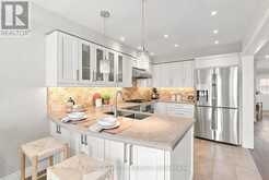 126 MATTEO DAVID DRIVE | Richmond Hill Ontario | Slide Image Six