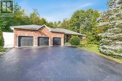 55 DAVENPORT DRIVE | Springwater Ontario | Slide Image Three