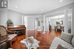 884 STOUTT CRESCENT | Milton Ontario | Slide Image Six