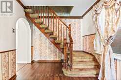 16 WARREN CRESCENT | Toronto Ontario | Slide Image Fifteen
