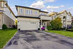 7 LAMPMAN DRIVE | Grimsby Ontario | Slide Image Two