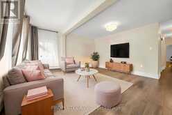 285 ROBINA AVENUE | Toronto Ontario | Slide Image Five