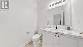 8 SLATER COURT | East Gwillimbury Ontario | Slide Image Thirteen