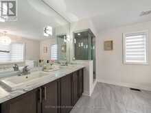 26 BLAZING STAR STREET | East Gwillimbury Ontario | Slide Image Thirty-one