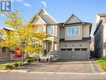 26 BLAZING STAR STREET | East Gwillimbury Ontario | Slide Image Three