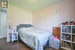 35 MARLOW CIRCLE | Springwater Ontario | Slide Image Seventeen