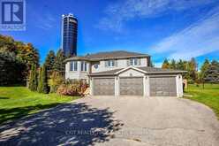35 MARLOW CIRCLE | Springwater Ontario | Slide Image Two