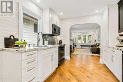 960 SHADELAND AVENUE | Burlington Ontario | Slide Image Seventeen
