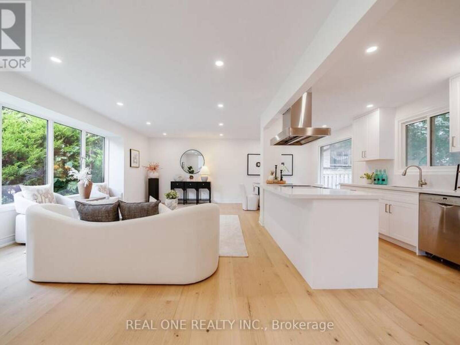 3148 BENTWORTH DRIVE, Burlington, Ontario L7M 1M2