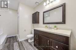 13 SHALE DRIVE | Ajax Ontario | Slide Image Thirty-eight