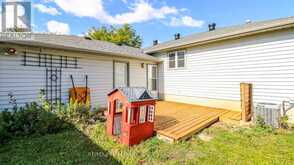 9 BRONTE CRESCENT | Barrie Ontario | Slide Image Eleven