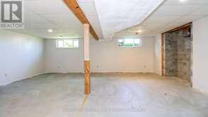 9 BRONTE CRESCENT | Barrie Ontario | Slide Image Forty