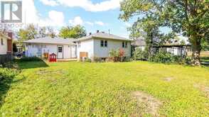 9 BRONTE CRESCENT | Barrie Ontario | Slide Image Seven