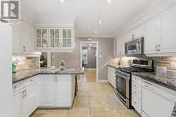 1320 HILLVIEW CRESCENT | Oakville Ontario | Slide Image Sixteen