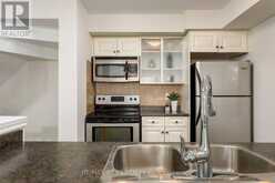 628 BIBBY COMMON | Burlington Ontario | Slide Image Eighteen
