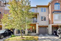 628 BIBBY COMMON | Burlington Ontario | Slide Image One