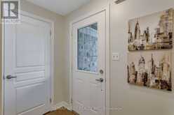 628 BIBBY COMMON | Burlington Ontario | Slide Image Three