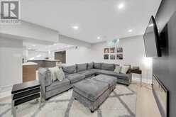 250 ROSELAWN DRIVE | Vaughan Ontario | Slide Image Thirty-three