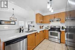 30 PASSFIELD TRAIL | Brampton Ontario | Slide Image Five
