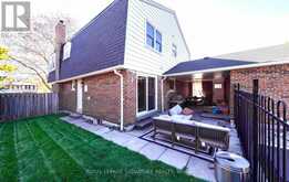 1 KENMANOR BOULEVARD | Toronto Ontario | Slide Image Thirty-eight